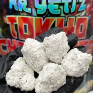 MR. YETI’Z snowcaps Fire indoors caked